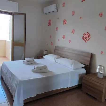 Apartment Pumo Rosso *